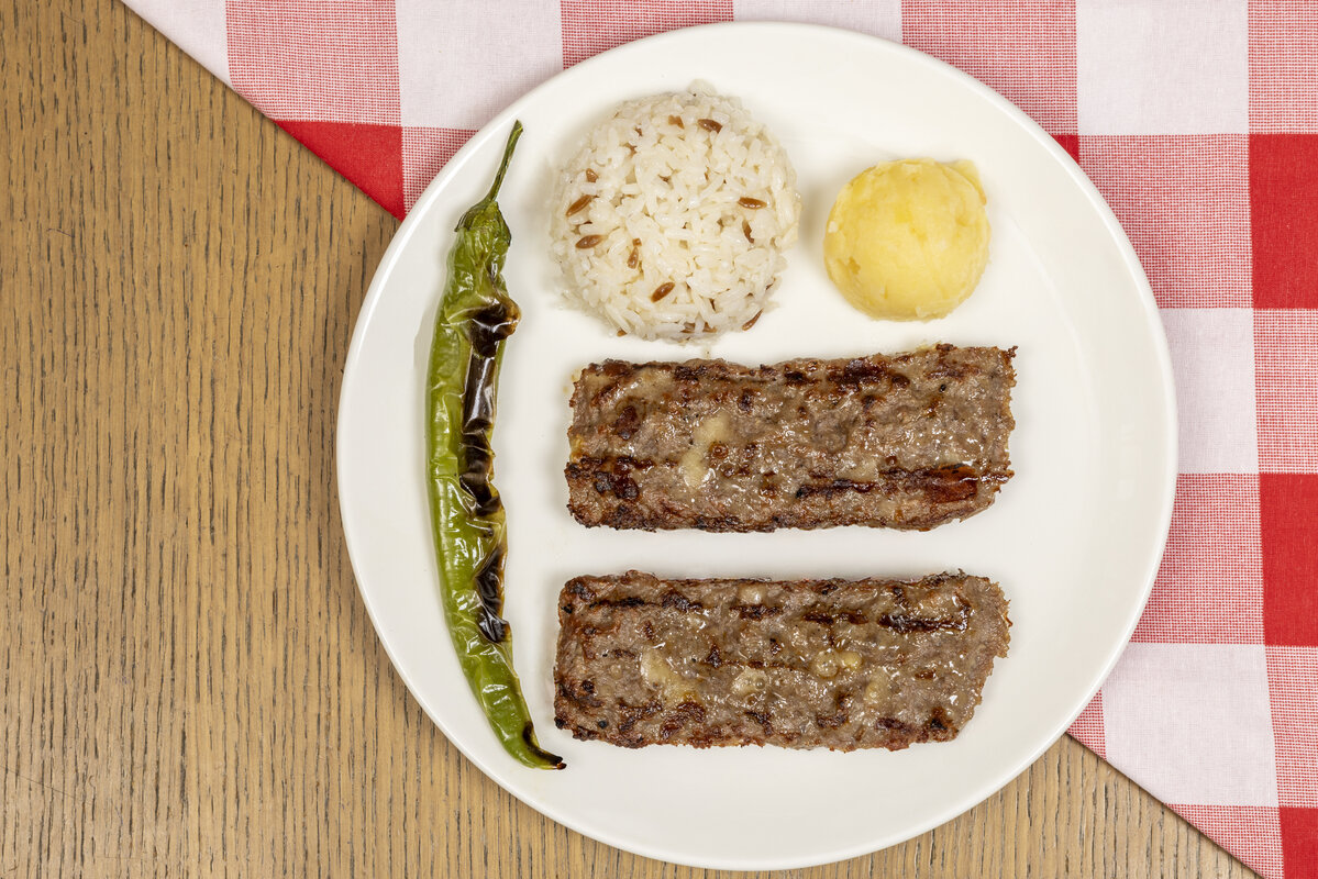 Kaşarlı Köfte